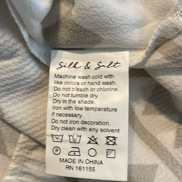 Silk and Salt The Perfect Sundress White Khaki Knit Tribal Print Mini 3/4 Sleeve - Picture 9 of 10